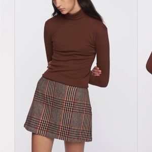 Kotn umbre brown turtleneck